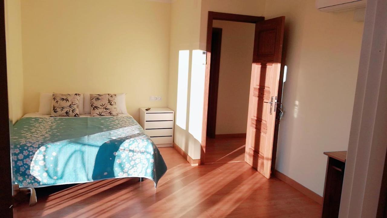 La Casa De Vacaciones Terrassa Esterno foto
